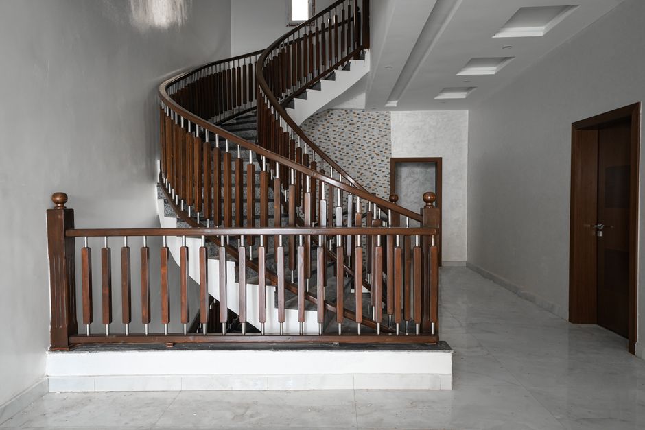 monte-escalier à Ouistreham