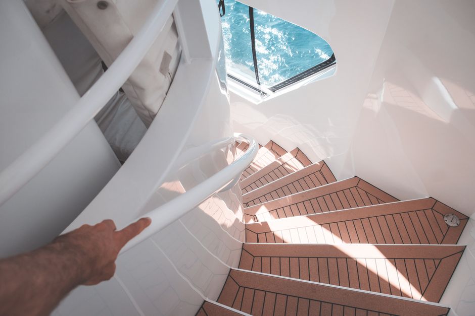 monte-escalier à Troarn