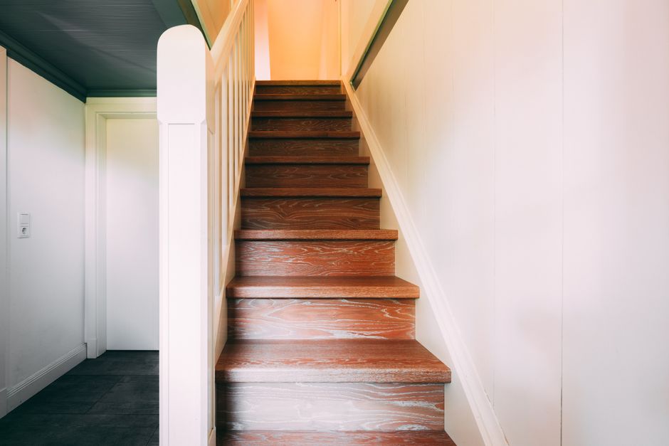 monte-escalier à Argentan